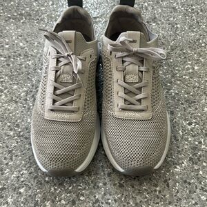 True Links “All Day Knit 3” golf shoes.  Gray, size 11.  Never worn